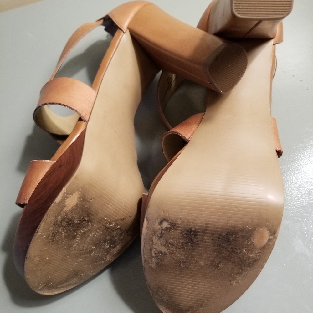 Audrey Brooks Leather Heels - Picture 8 of 8